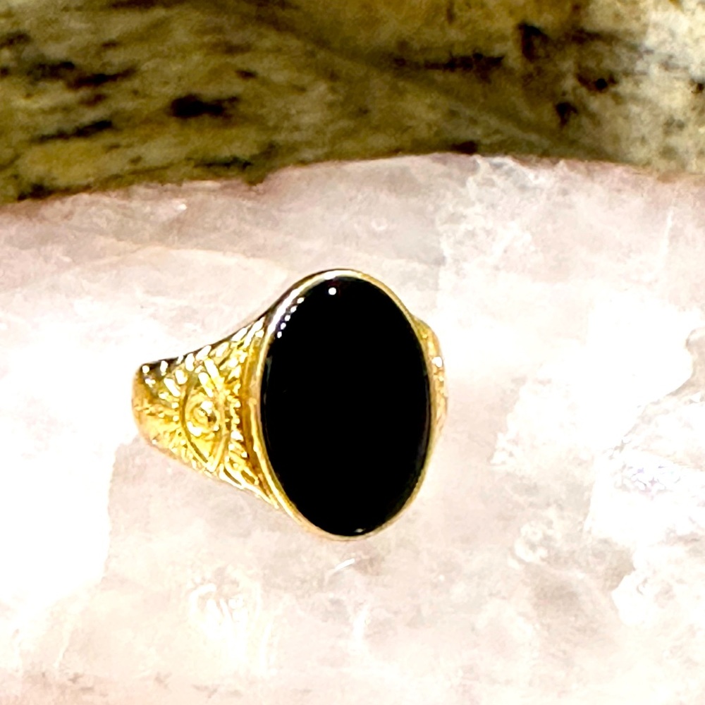 Gorjana: Power Gemstone Ring